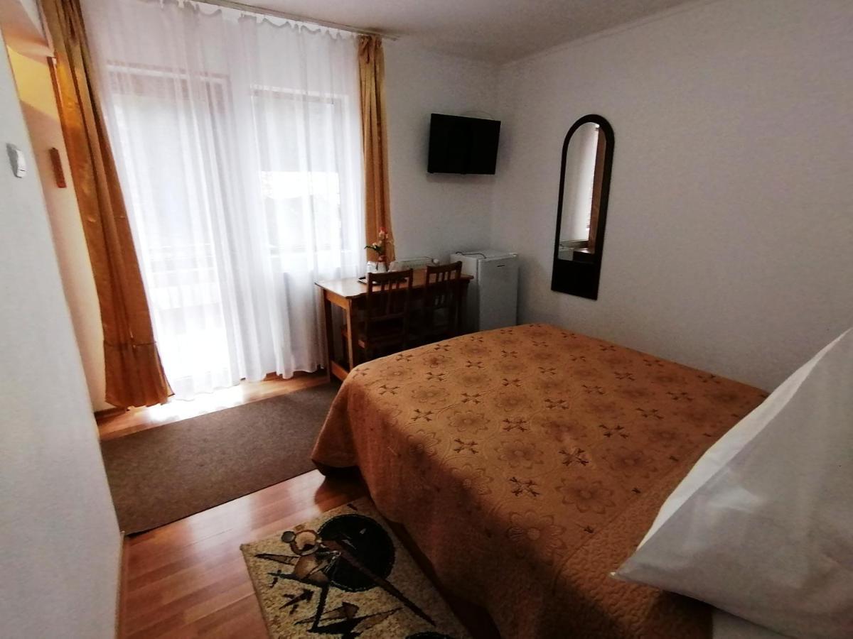 Casa Magica Buşteni エクステリア 写真